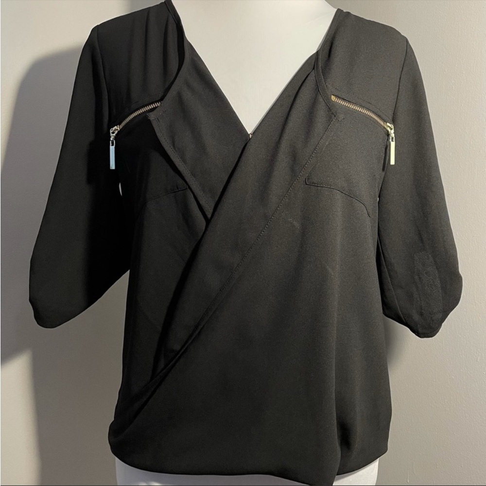 2b bebe black blouse